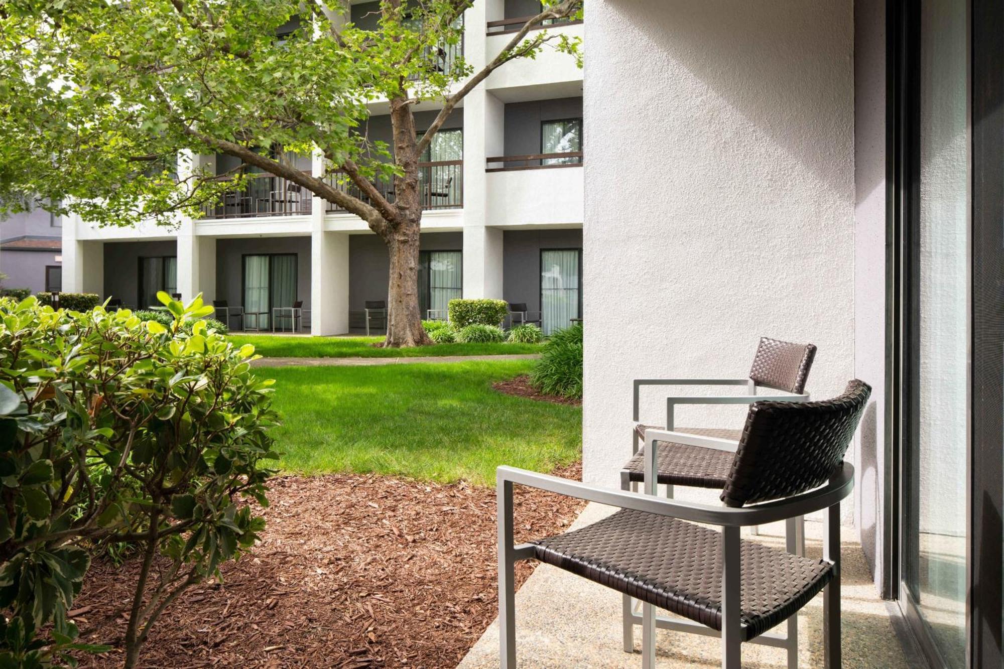 Courtyard By Marriott San Francisco Airport Otel San Bruno Dış mekan fotoğraf