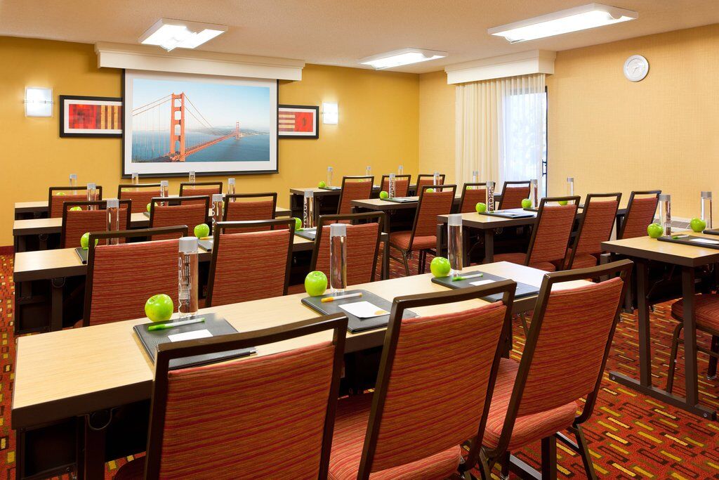 Courtyard By Marriott San Francisco Airport Otel San Bruno Dış mekan fotoğraf